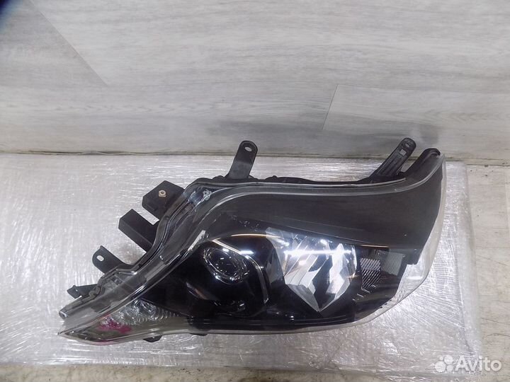 Фара левая Toyota Land Cruiser Prado