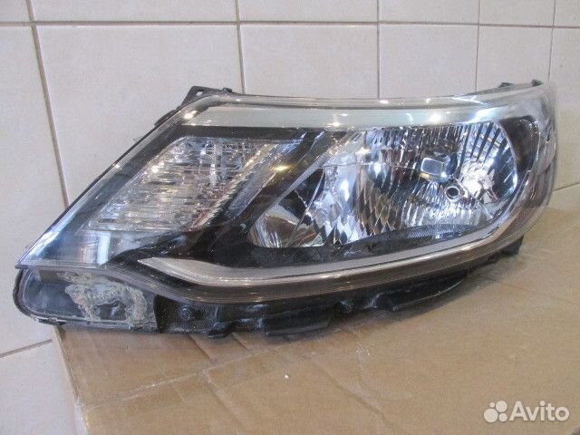 Фара левая Kia Rio