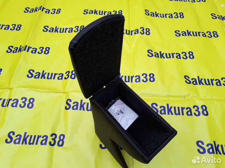 Подлокотник LADA vesta 2015г-2019