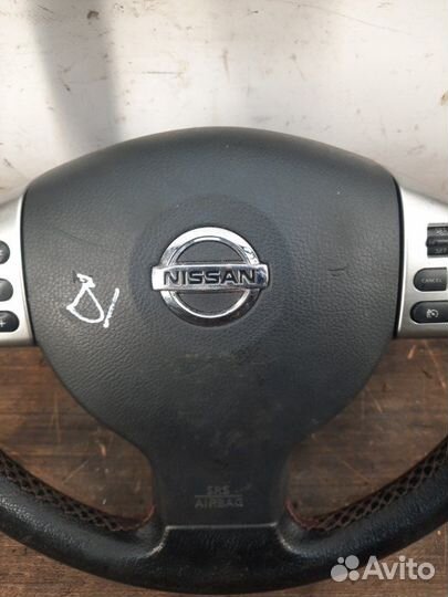 Рулевое колесо Nissan Note хэтчбэк 5 дв. 1.4