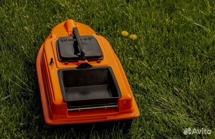 Прикормочный карповый кораблик CamaraD Mono