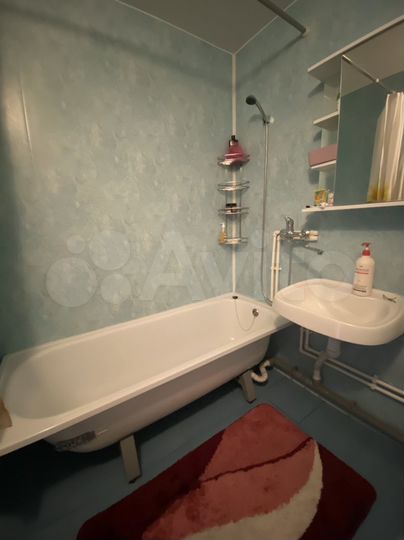 Комната 13 м² в 4-к., 11/14 эт.