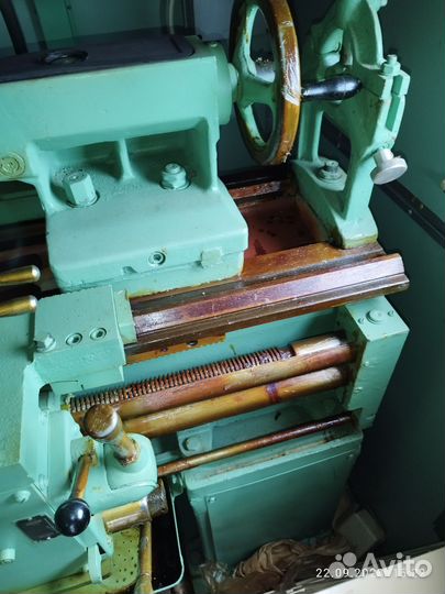 Токарный станок ит-1М