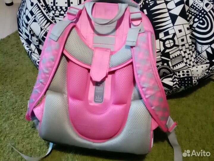 Рюкзак школьный