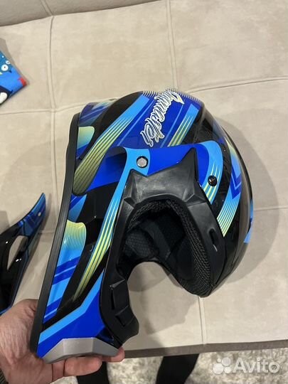 Мото шлем кроссовый