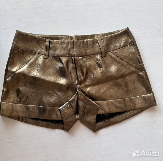 Шорты женские