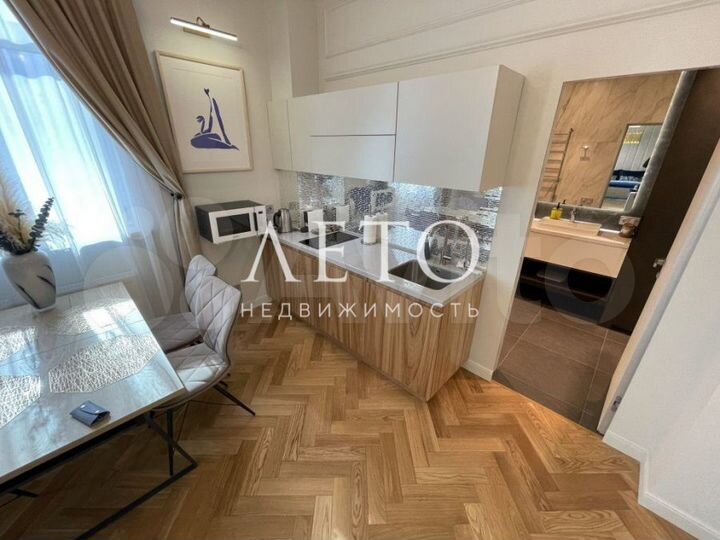 Апартаменты-студия, 32 м², 3/8 эт.