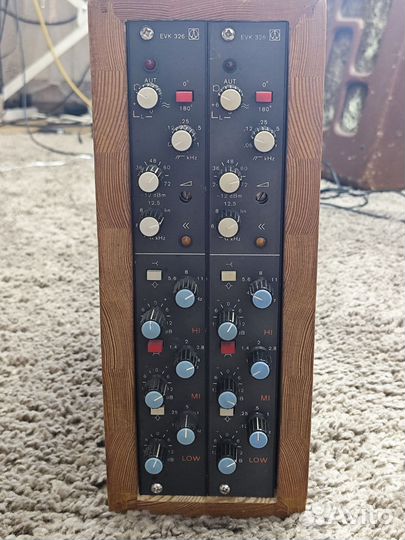 Преамп эквалайзер Tesla EVK326