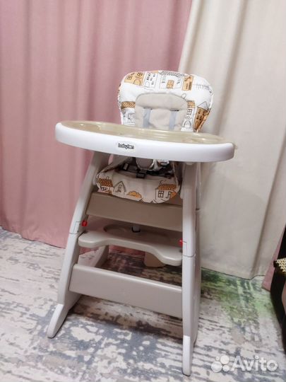 Стул для кормления и стол для рисования