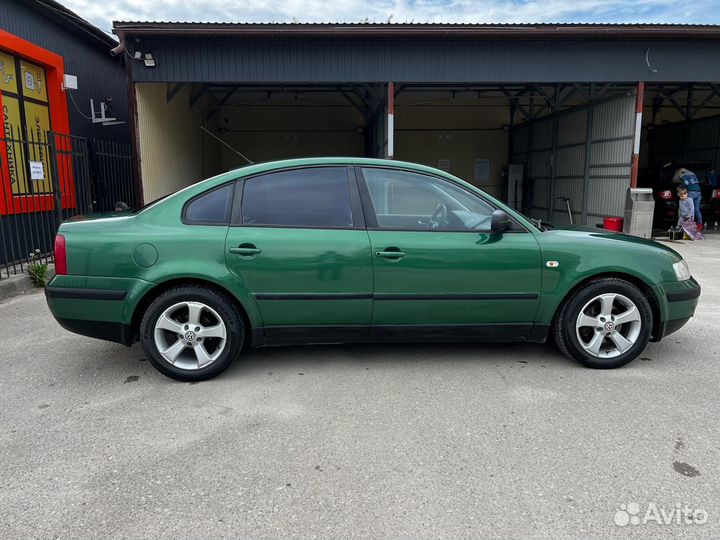 Volkswagen Passat 1.8 AT, 1997, 399 154 км