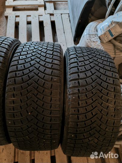 Michelin Latitude X-Ice North 265/50 R20