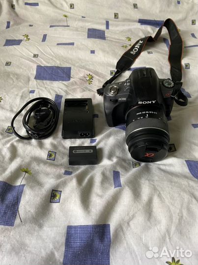 Продаётся Зеркальный фотоаппарат Sony Alpha 330