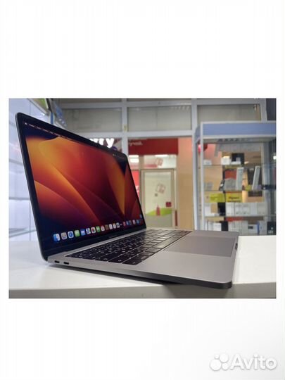 Apple macbook pro 13 2017 Intel Iris