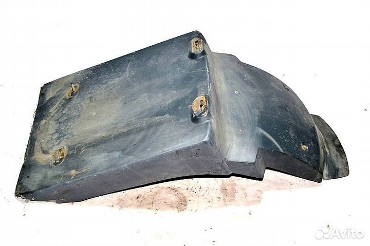Крыло переднего моста, заднее правое volvo FH12 2