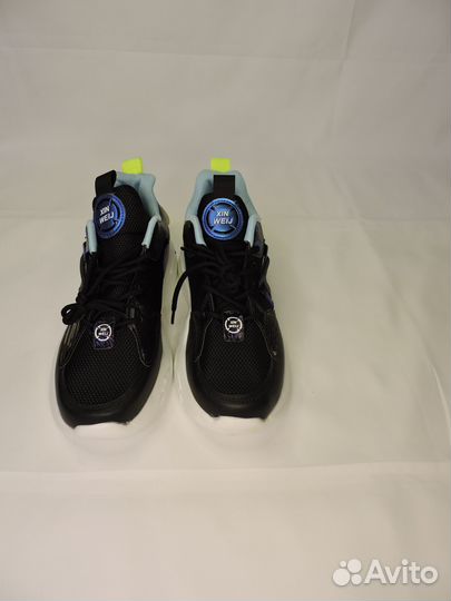 Кроссовки для мальчика