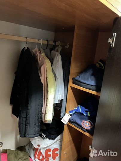 Детская кровать -чердак с столом и шкафом