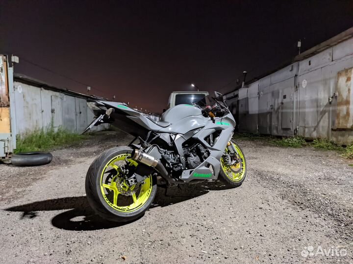 Kawasaki zx-6r ninja