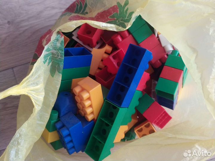 Конструктор пакетом, крупные детали