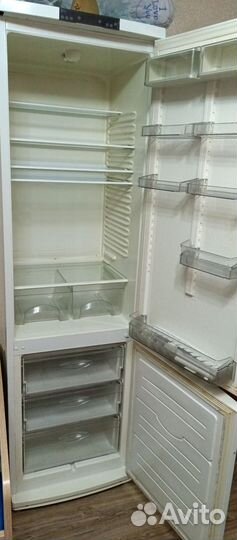 Холодильники и морозильник б/у