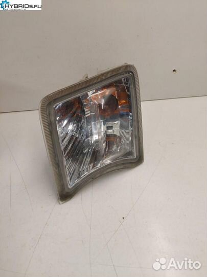 Поворотник левый Toyota Prius 3 ZVW30 81520-47010