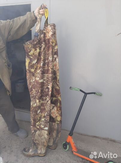 Полукомбинезон забродный размер 47