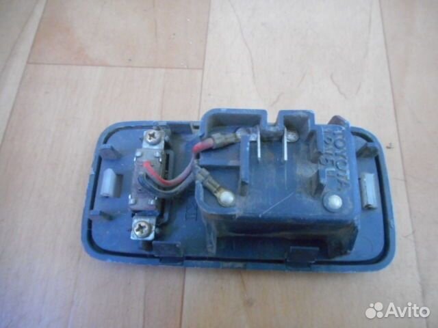 Фонарь подсветки багажника Toyota Corolla (87-92 г