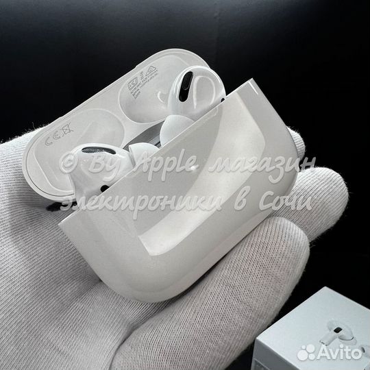 AirPods Pro премиум шумоподавление