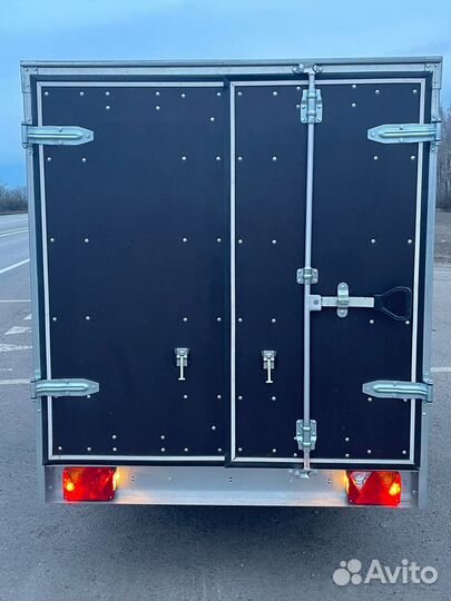 Прицеп легковой фургон Трейлер