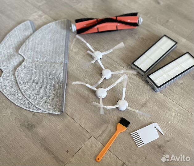 Комплект аксессуаров для робота пылесоса