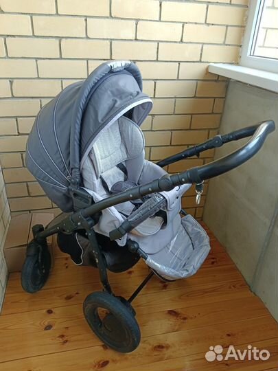 Коляска Zippy Tutis Sport 2 в 1