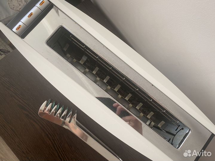 Тостер Braun и щипцы в подарок