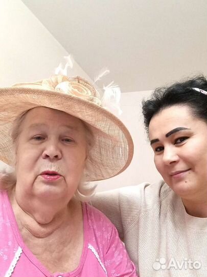 Сиделка с проживанием без посредников