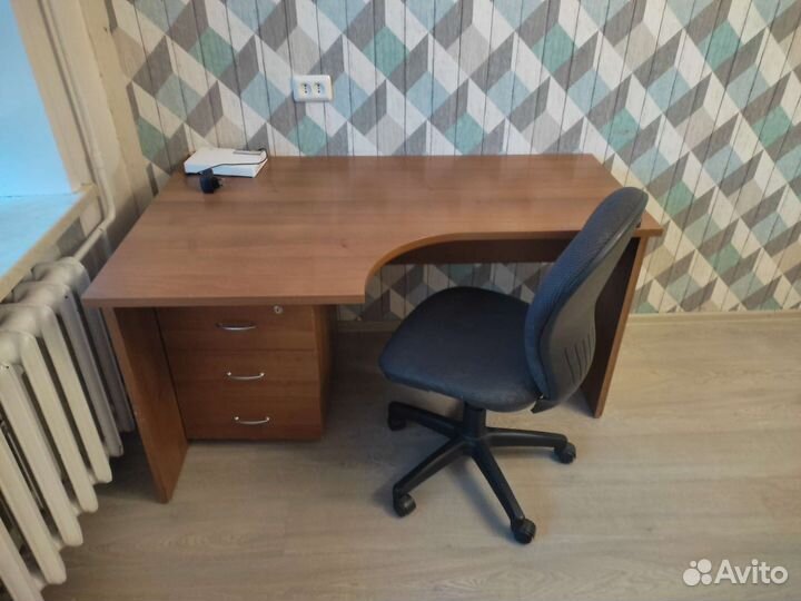 Компьютерный стол бу, тумба