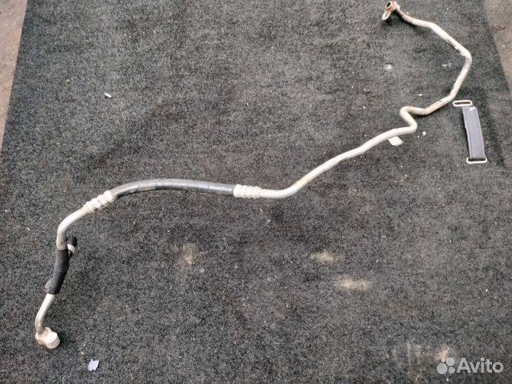 Трубка кондиционера Jeep Grand Cherokee WK 3.0 диз