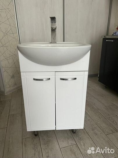 Тумба для ванной бу