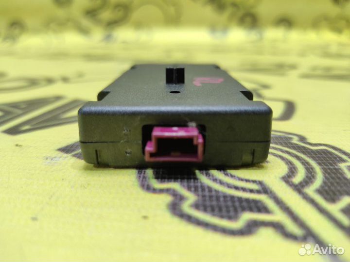 Усилитель антеный задний левый Bmw X5 E70 N55 (3