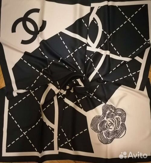 Платоки Chanel и CK