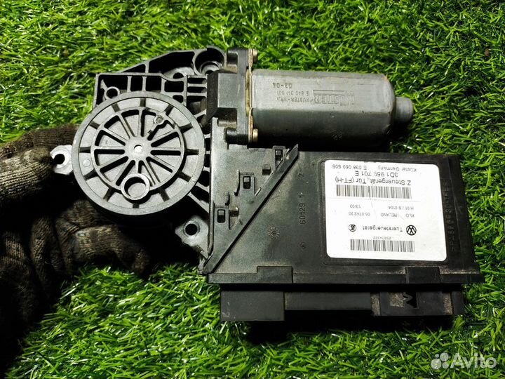 Моторчик стеклоподъемника Volkswagen Phaeton I