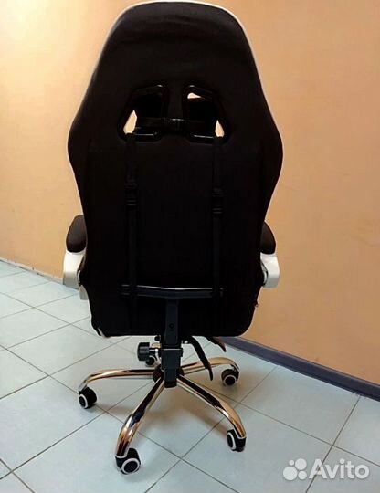 Компьютерное игровое кресло