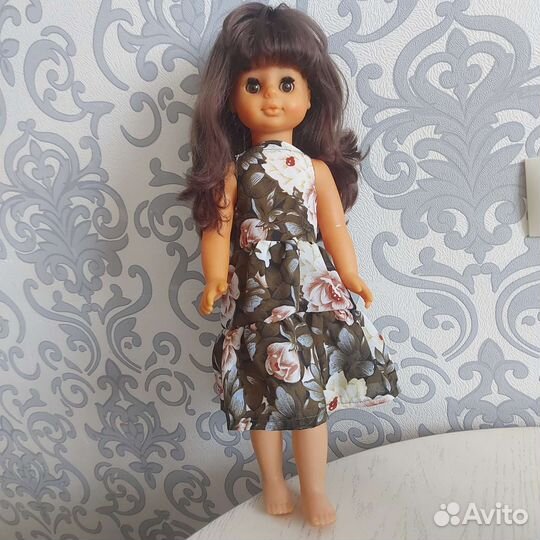 Кареглазая номерная кукла-шатенка Сонни гдр 50 см