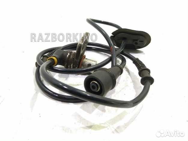 Датчик ABS передний