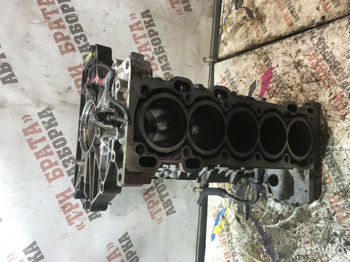 Вольво На S80 Блок двигателя