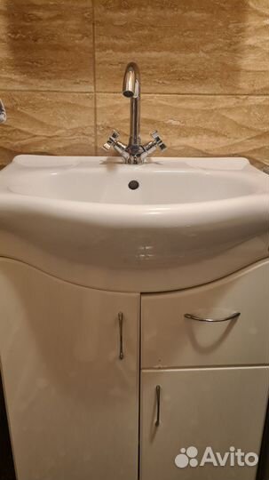 Тумба для ванной с раковиной