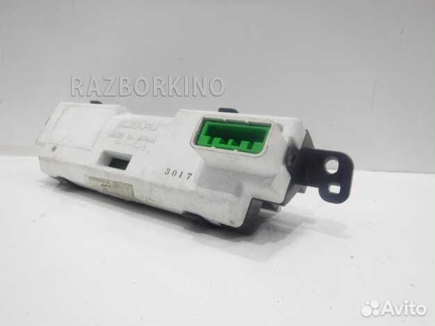 Часы 85201SA030 Субару Forester 2 SG