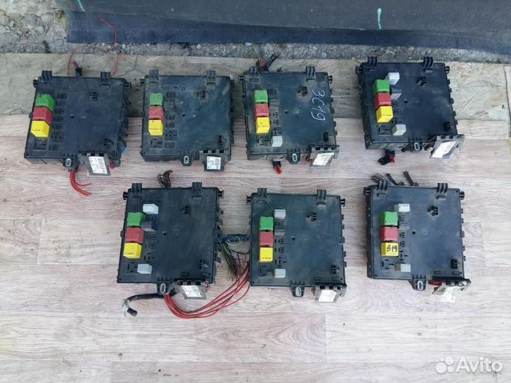 Блок предохранителей салонный Opel Vectra C 2002