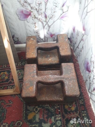 Гиря 20 кг 2шт