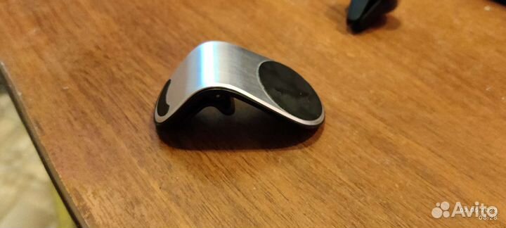 Держатели для телефона в машину