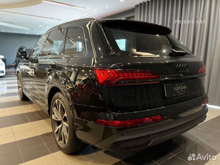 Audi Q7 3.0 AT, 2023, 50 км