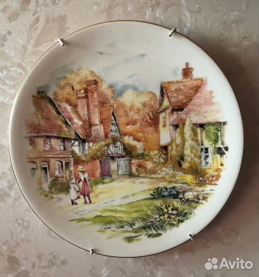 Тарелка Royal Grafton Rural Cottages Англия