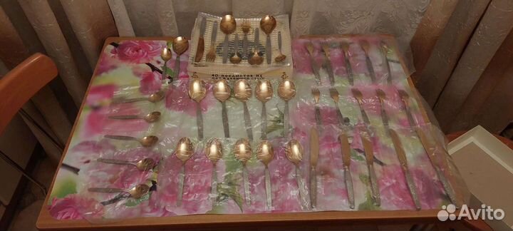 Набор столовых приборов 